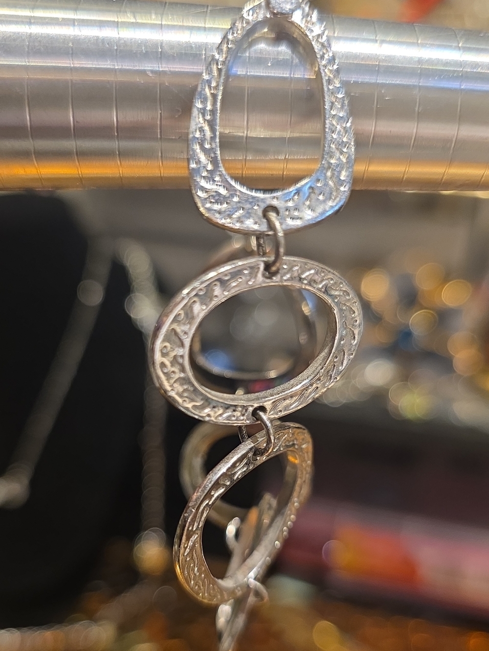 Sterling Silver Textured Linked Circle Necklace - Silver